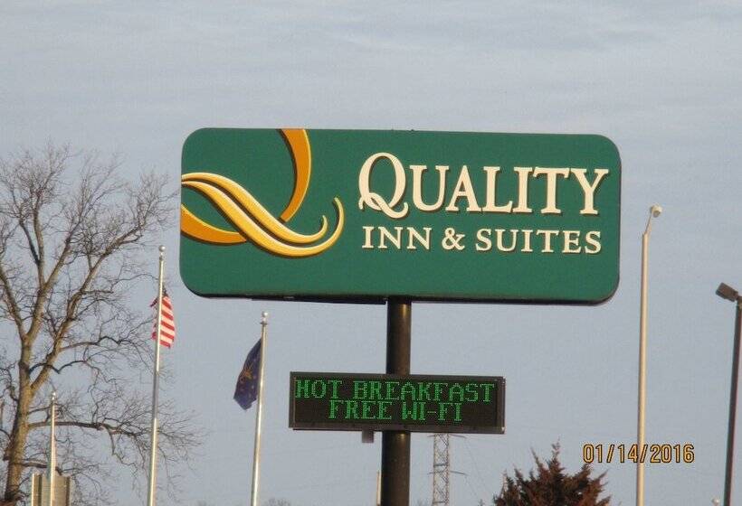هتل Quality Inn & Suites Greenfield I70