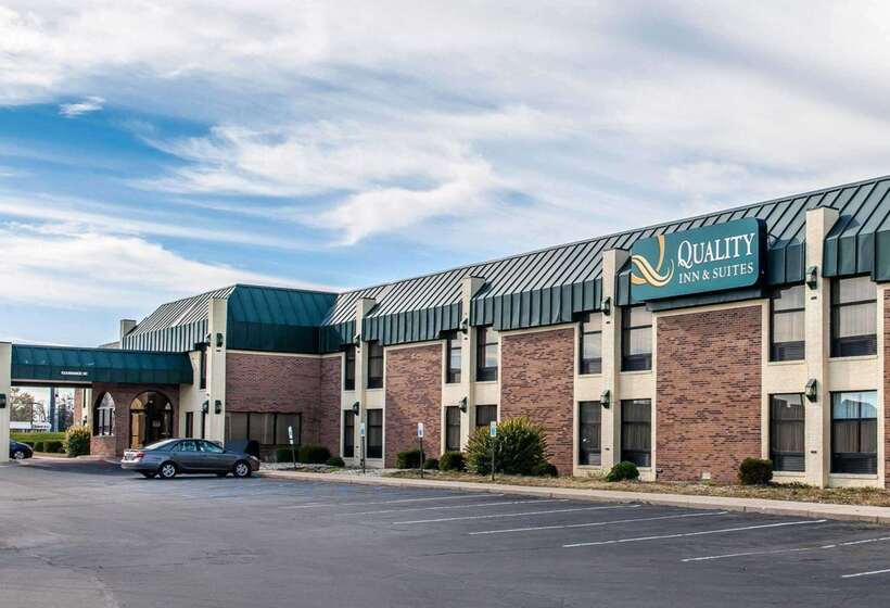 فندق Quality Inn & Suites Shelbyville I 74