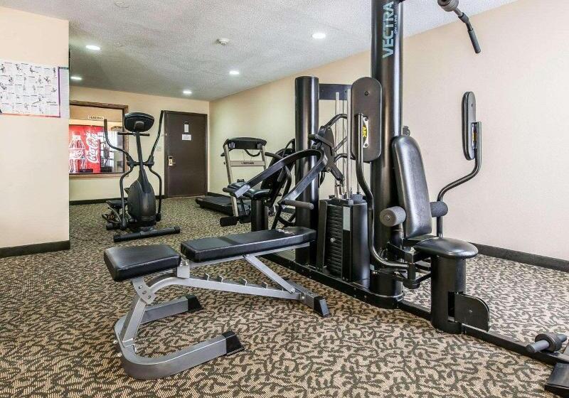 فندق Quality Inn & Suites Shelbyville I 74