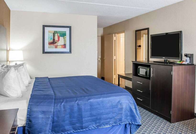 호텔 Quality Inn Terre Haute University Area