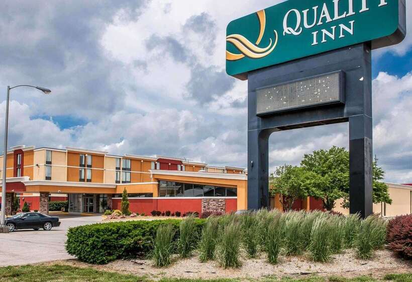 호텔 Quality Inn Terre Haute University Area