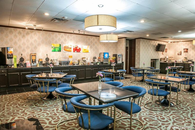 호텔 Quality Inn Terre Haute University Area