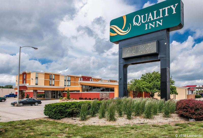 호텔 Quality Inn Terre Haute University Area