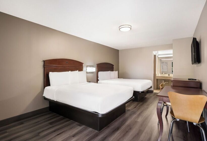 فندق Red Carpet Inn Edison