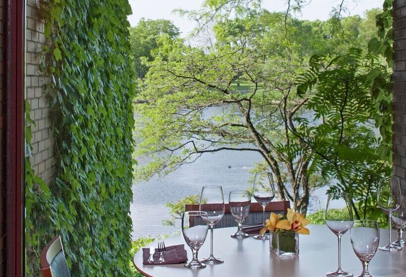 هتل Hyatt Lodge Oak Brook Chicago