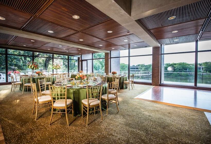 هتل Hyatt Lodge Oak Brook Chicago