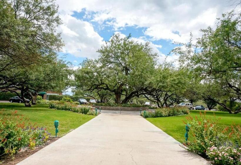 هتل The Lodge At Ventana Canyon