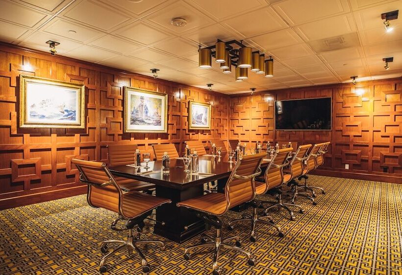 فندق Los Angeles Athletic Club