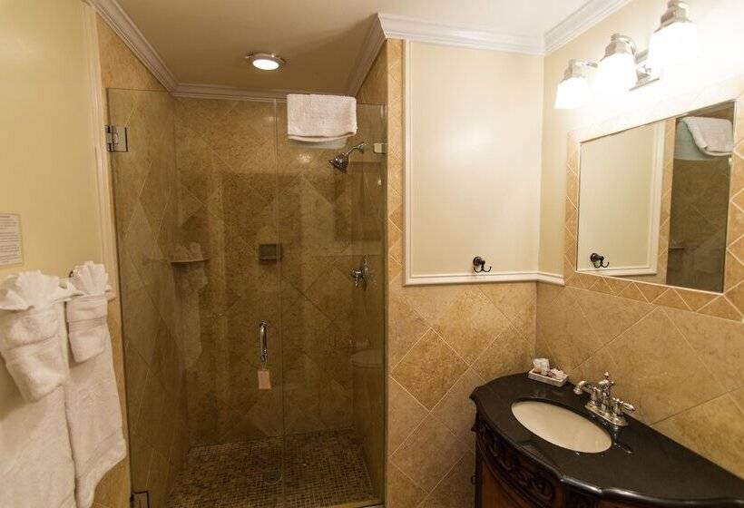 La Reserve Bed And Breakfast