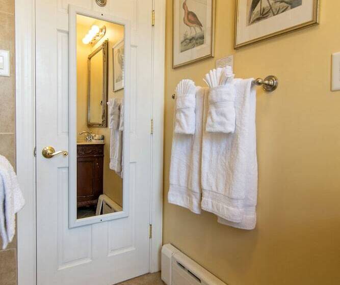 La Reserve Bed And Breakfast