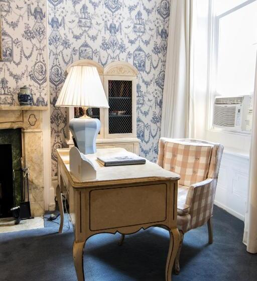 La Reserve Bed And Breakfast