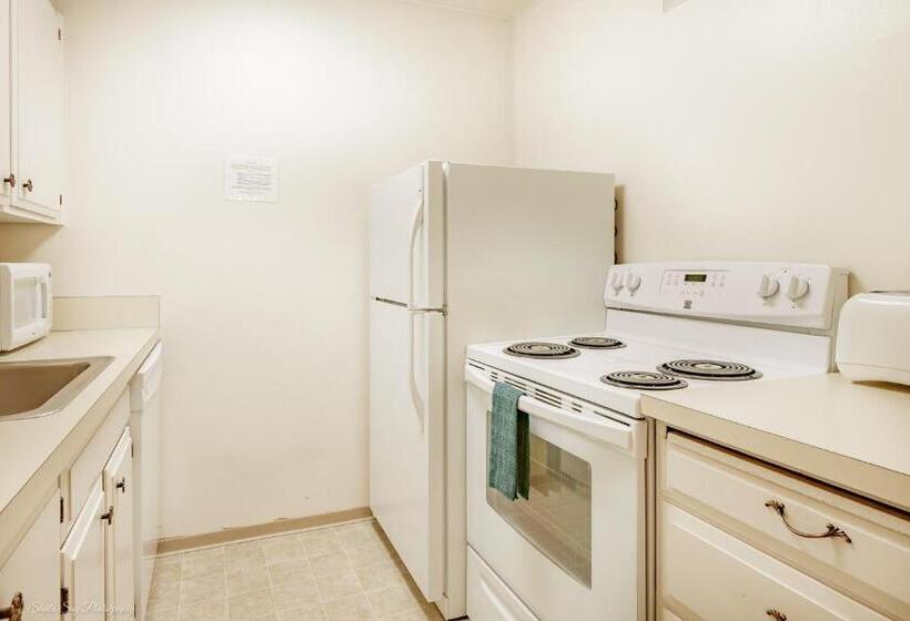 La Residence Suite Hotel