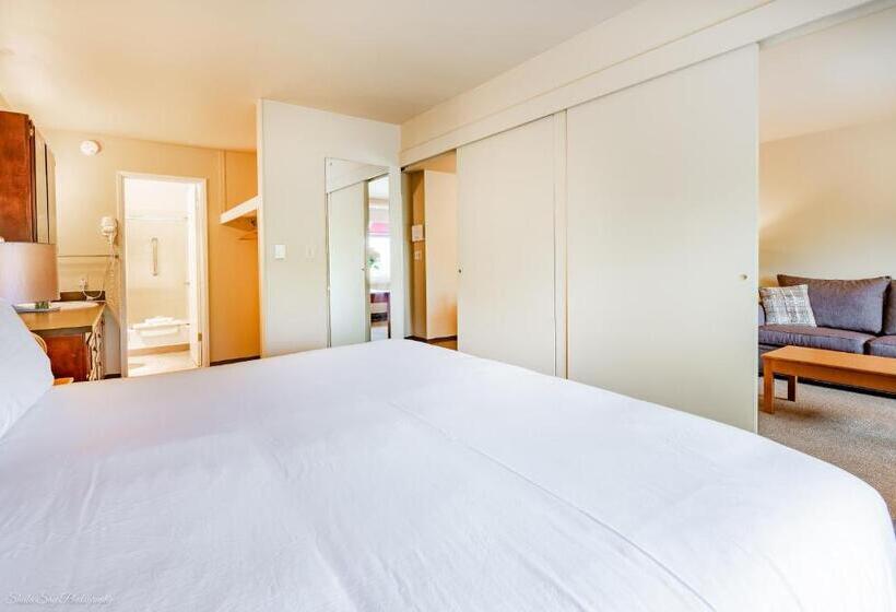 La Residence Suite Hotel