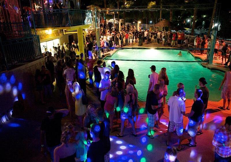 London Bridge Resort