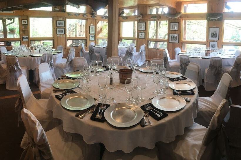 Ludlow's Island Resort