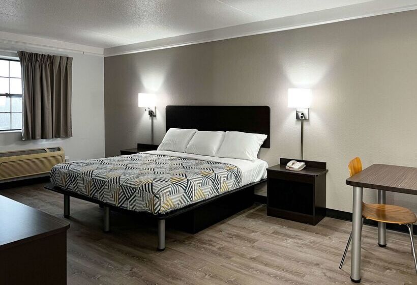 Motel 6 Hazelwood, Mo