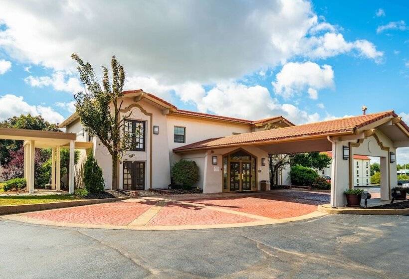 Motel 6 Hazelwood, Mo