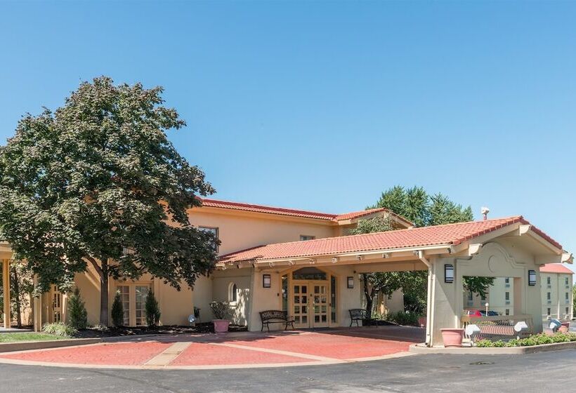 Motel 6 Hazelwood, Mo