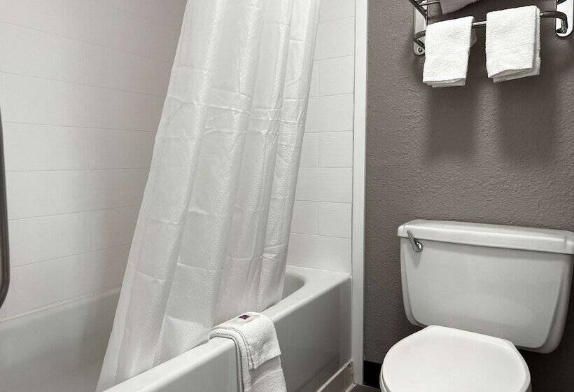 Motel 6 Hazelwood, Mo