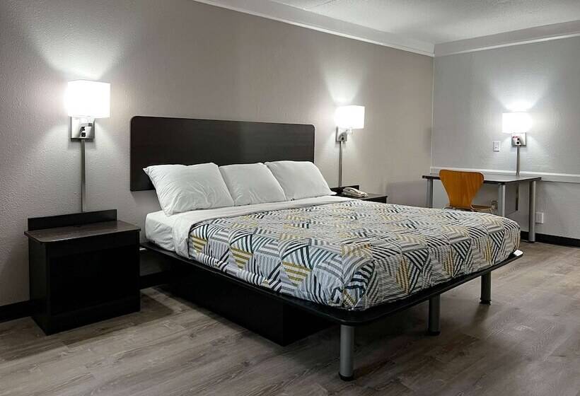 Motel 6 Hazelwood, Mo