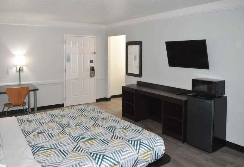 Motel 6 Hazelwood, Mo