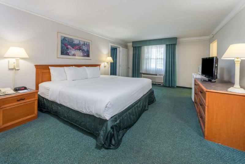 Motel 6 Hazelwood, Mo