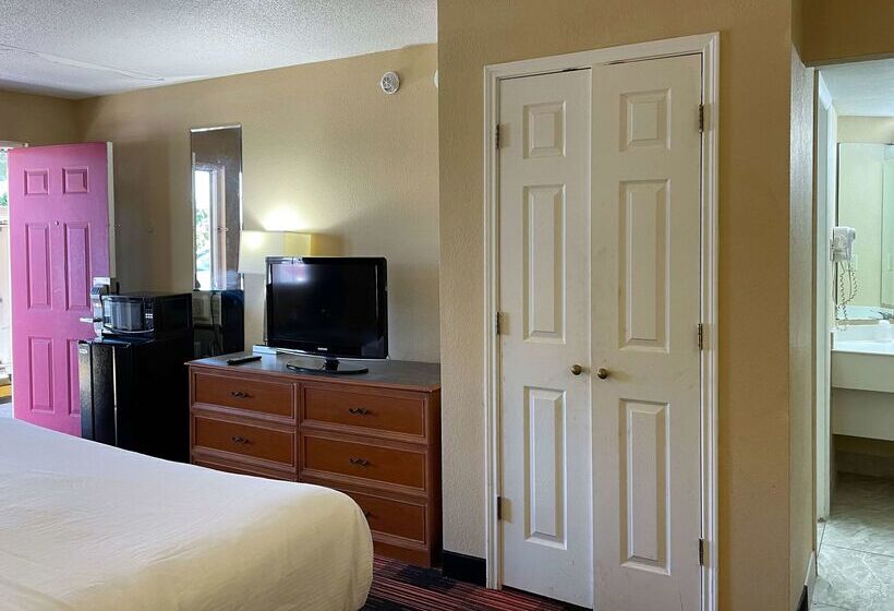 Motel 6 Huntsville Al University Dr