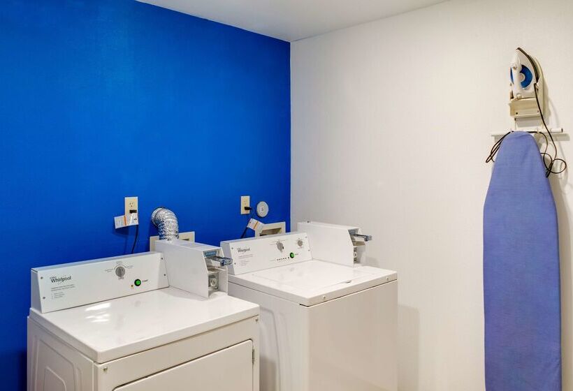 Motel 6 Richmond, In