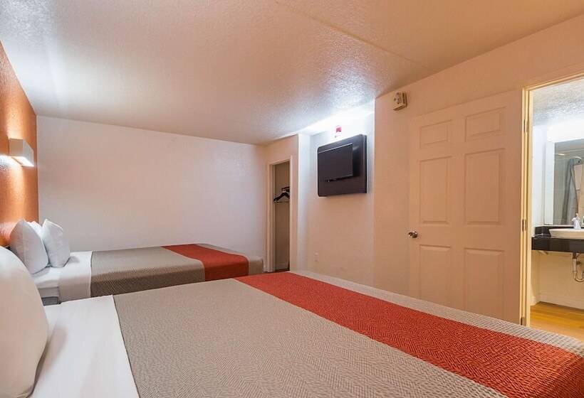 Motel 6garland, Tx  Northeast Dallas
