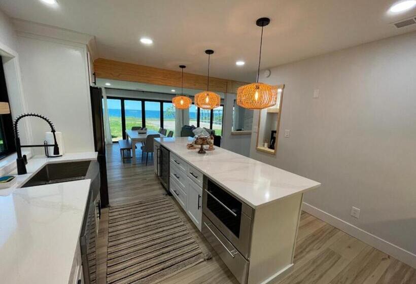 فندق على الطريق Lake Bluff Inn And Suites