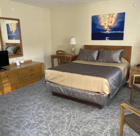 汽车旅馆 Lake Front