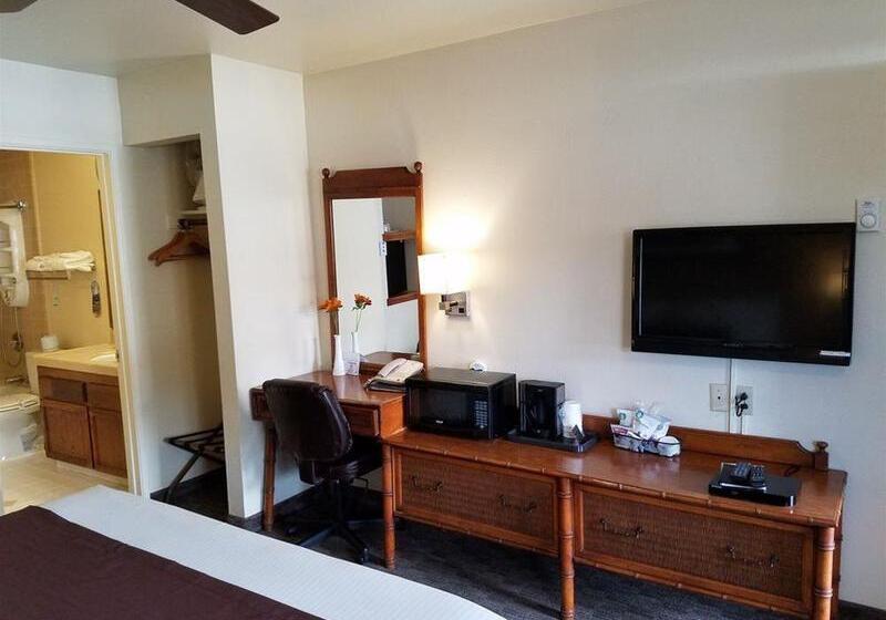 モーテル Lone Oak Lodge