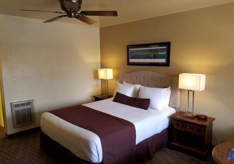 モーテル Lone Oak Lodge