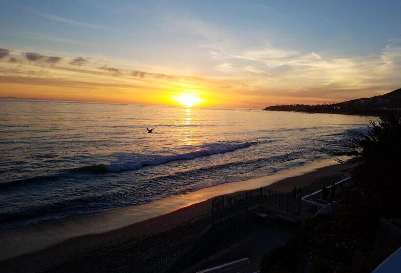 リゾートホテル Laguna Surf Lodge By Scp Hotels