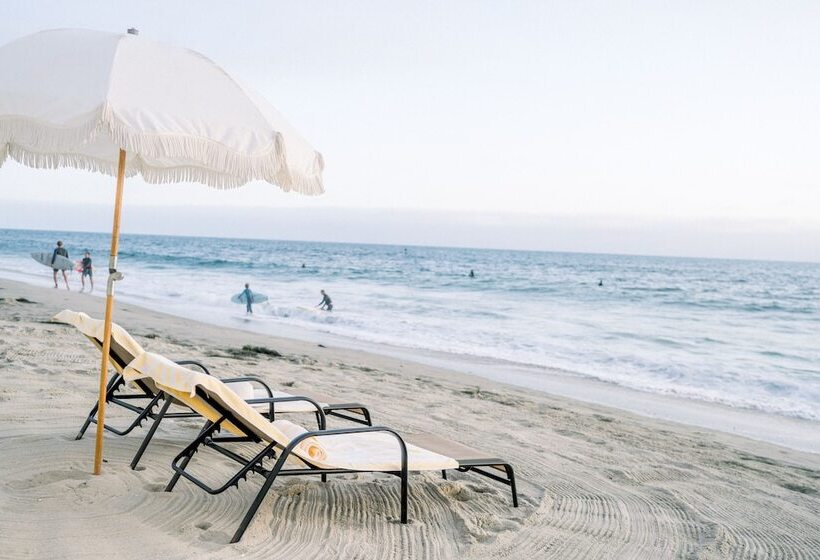 منتجع Laguna Surf Lodge By Scp Hotels