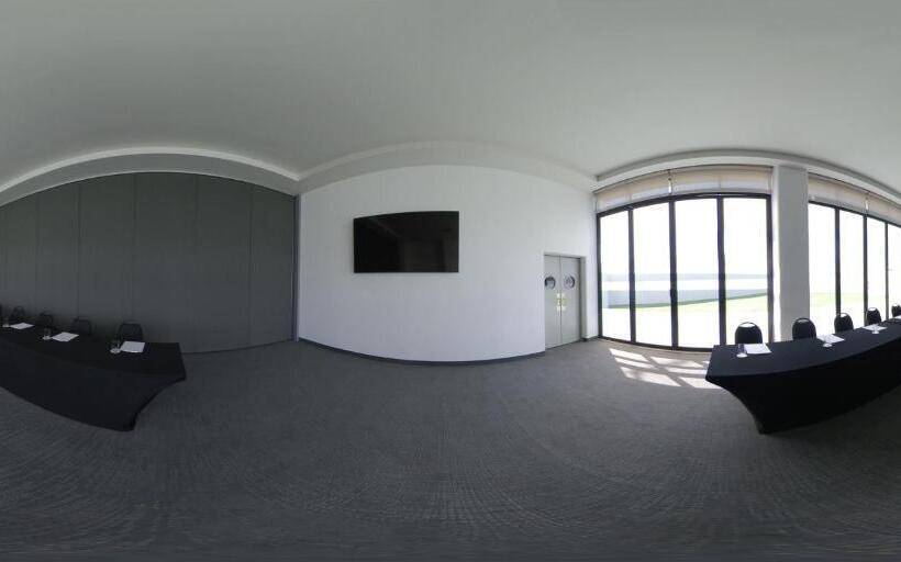 فندق Fiesta Inn Guadalajara Aeropuerto