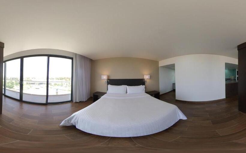 فندق Fiesta Inn Guadalajara Aeropuerto