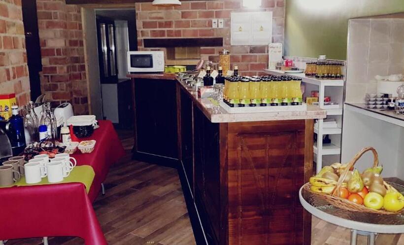 Hospedium Hotel El Nido De Alcudia Suites