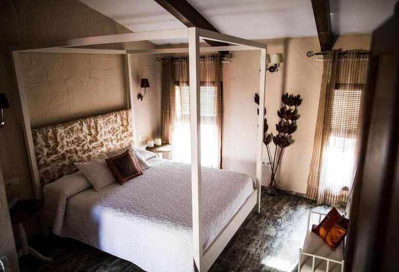 Hospedium Hotel El Nido De Alcudia Suites