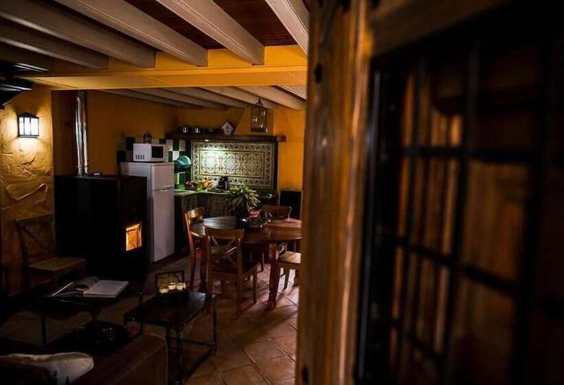 Hospedium Hotel El Nido De Alcudia Suites