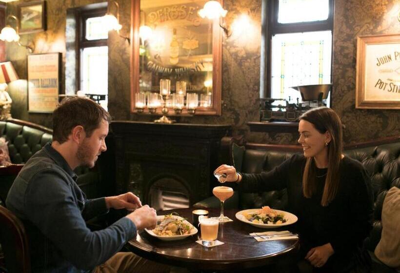 ホテル Keenans Boutique