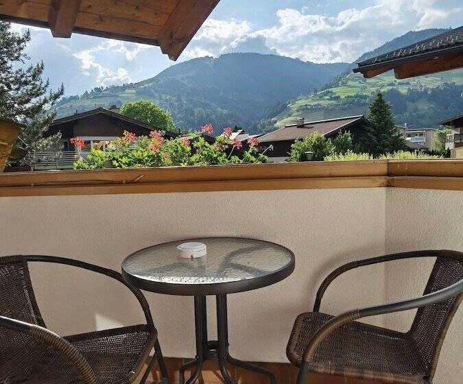 בית מלון כפרי Landhaus Zell Am See