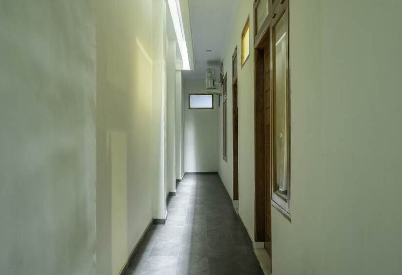 酒店 Oyo 2259 Zleepy Ks Tubun