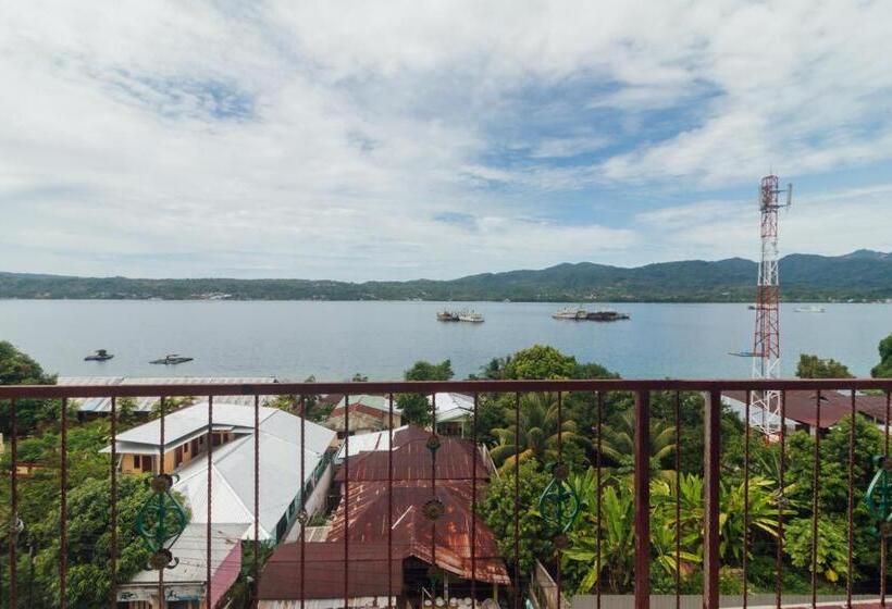 ホテル Oyo 2269 Astika