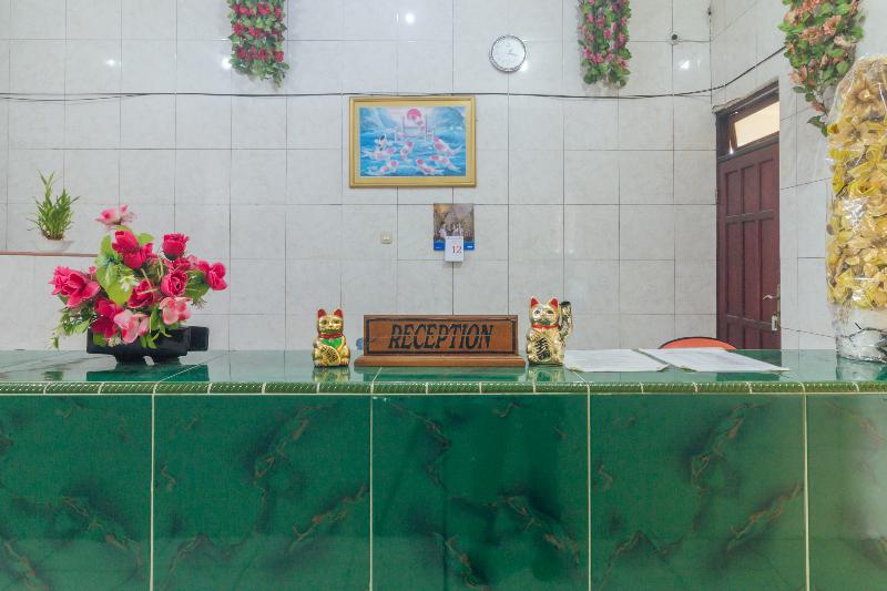 ホテル Oyo 2269 Astika