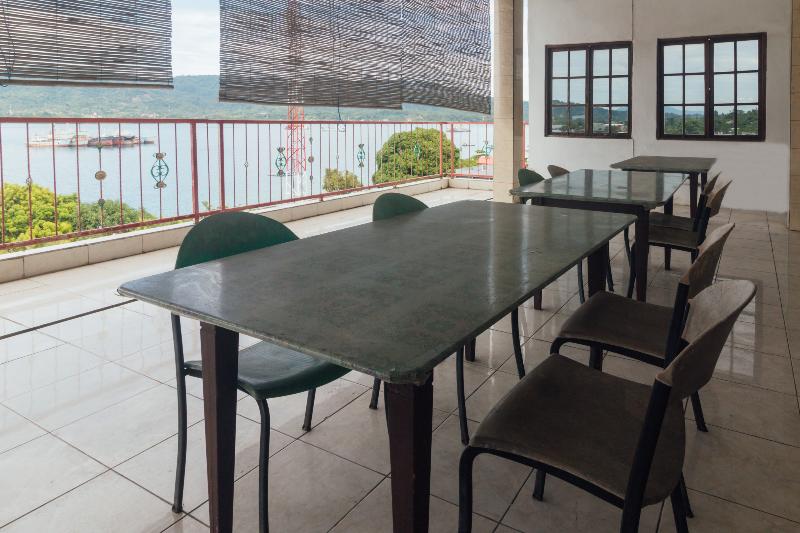 ホテル Oyo 2269 Astika