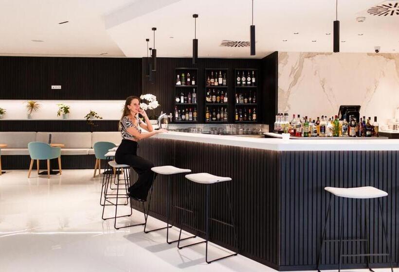 호텔 Gran Sagitario