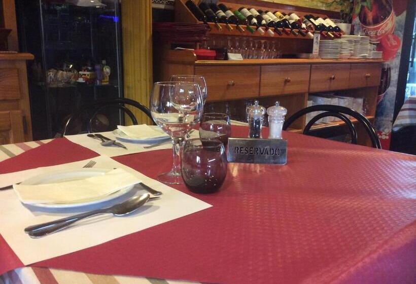 ホテル Sonia Chipude