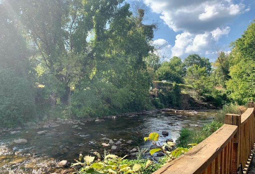 호스텔 Spring Creek