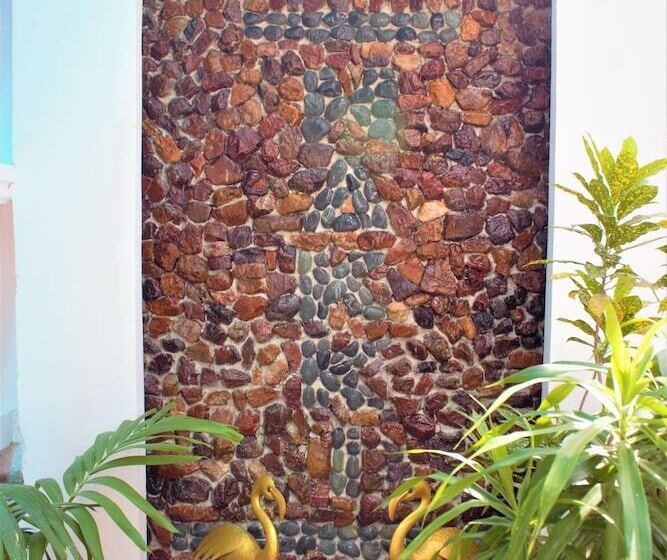 هاستل Linde S Inn Coron